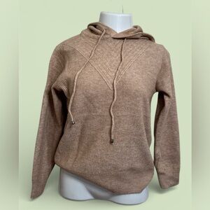 S. Christina - Beige Cashmere Sweater
